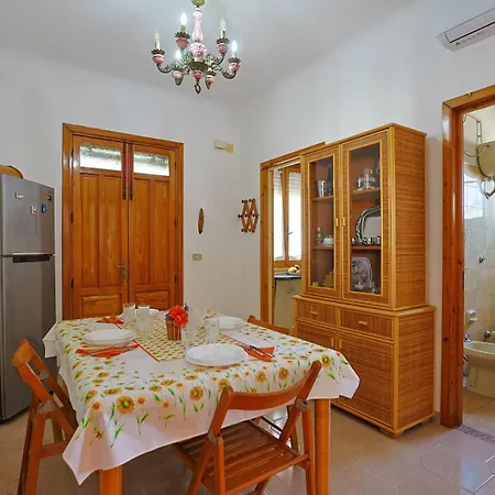 Casa Giglio 2 A 200 Mt Dalla Di Scala Di Furno Porto Cesareo Torre Lapillo