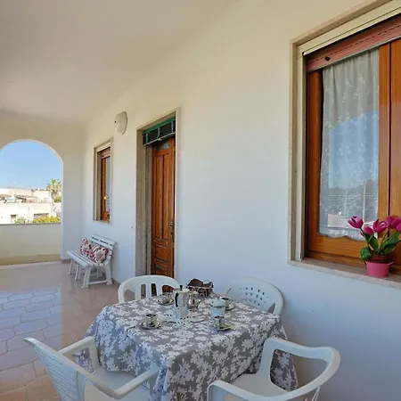 Casa Giglio 2 A 200 Mt Dalla Di Scala Di Furno Porto Cesareo Holiday home *